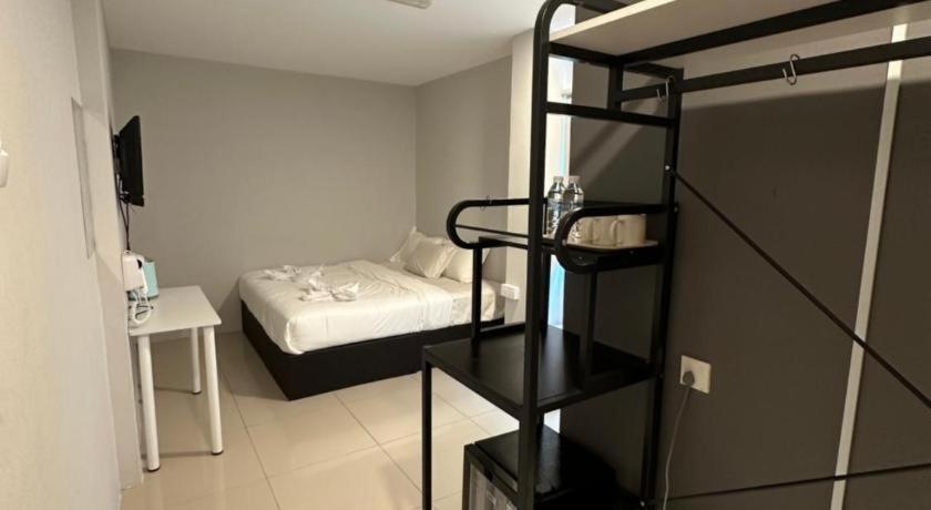 Hotel Georgetown Hotel 2*